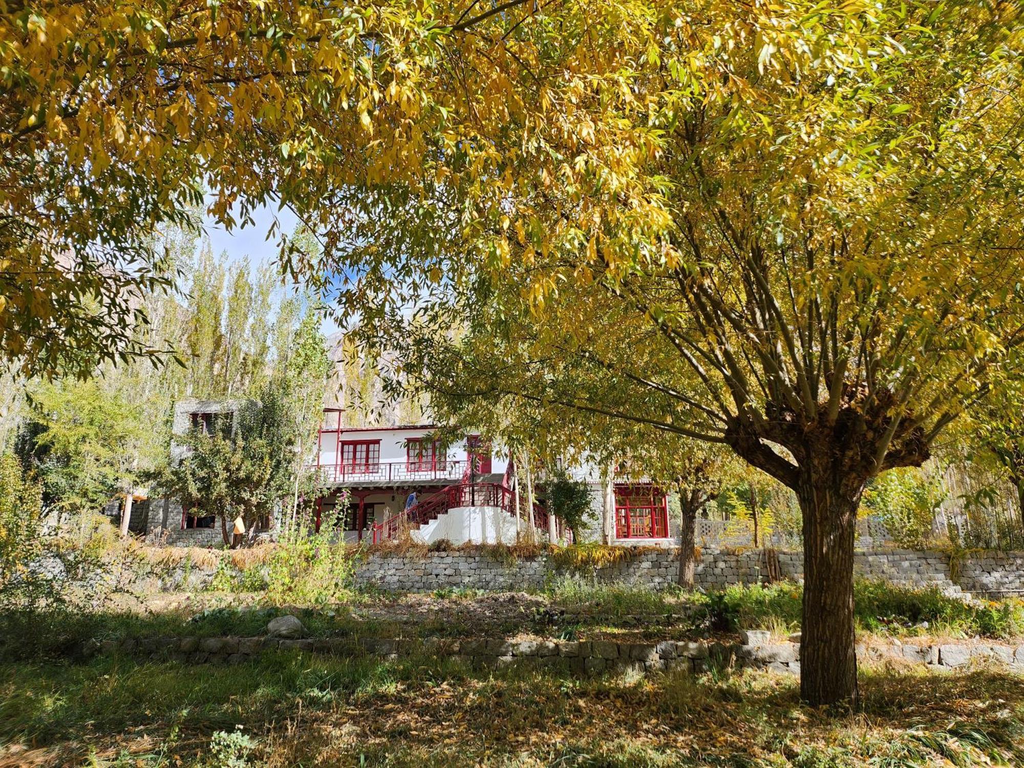 Lharimo Hotel Leh - Ladakh Luaran gambar