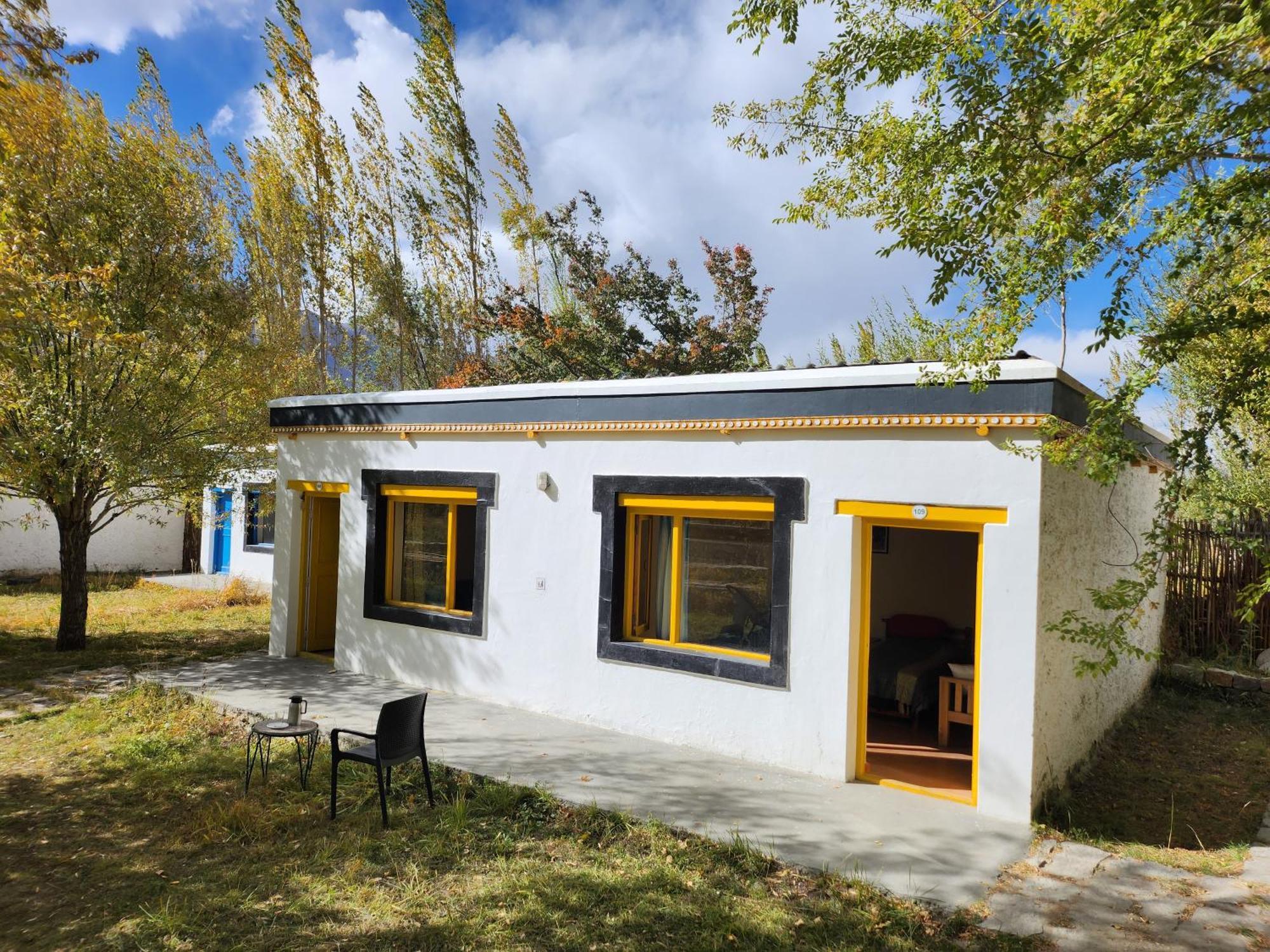 Lharimo Hotel Leh - Ladakh Luaran gambar