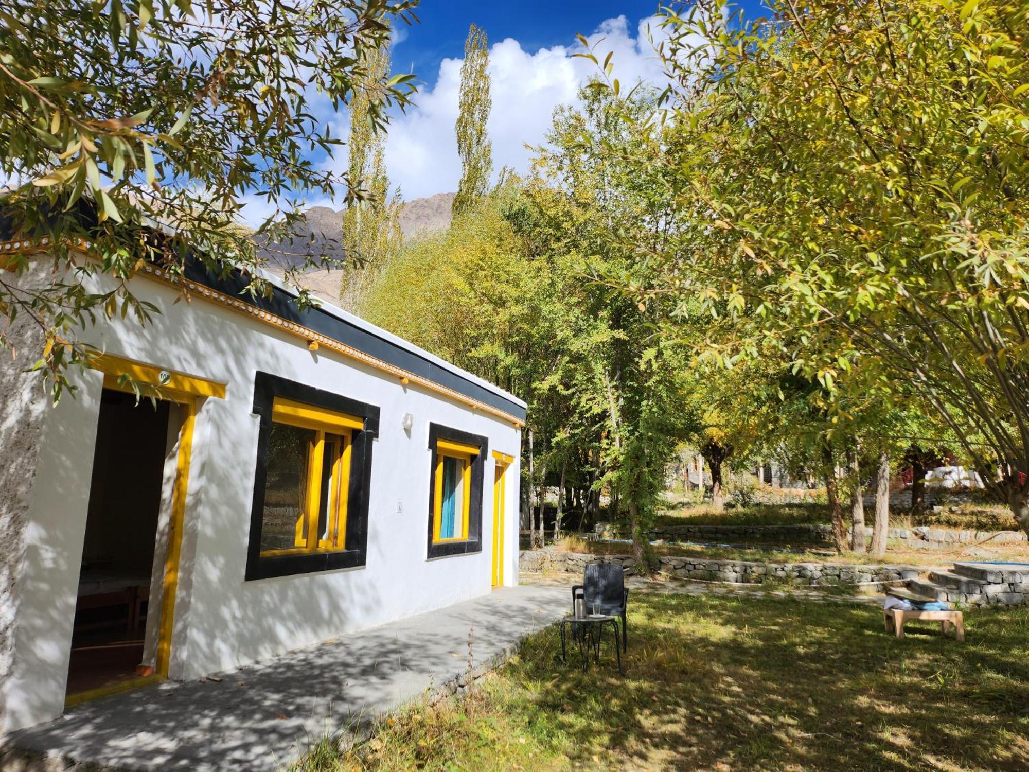 Lharimo Hotel Leh - Ladakh Luaran gambar