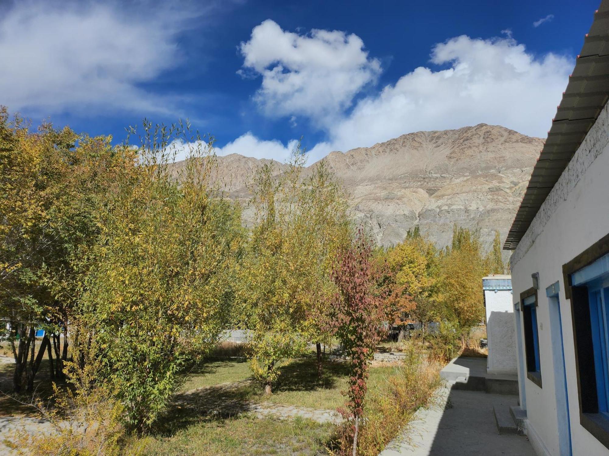 Lharimo Hotel Leh - Ladakh Luaran gambar