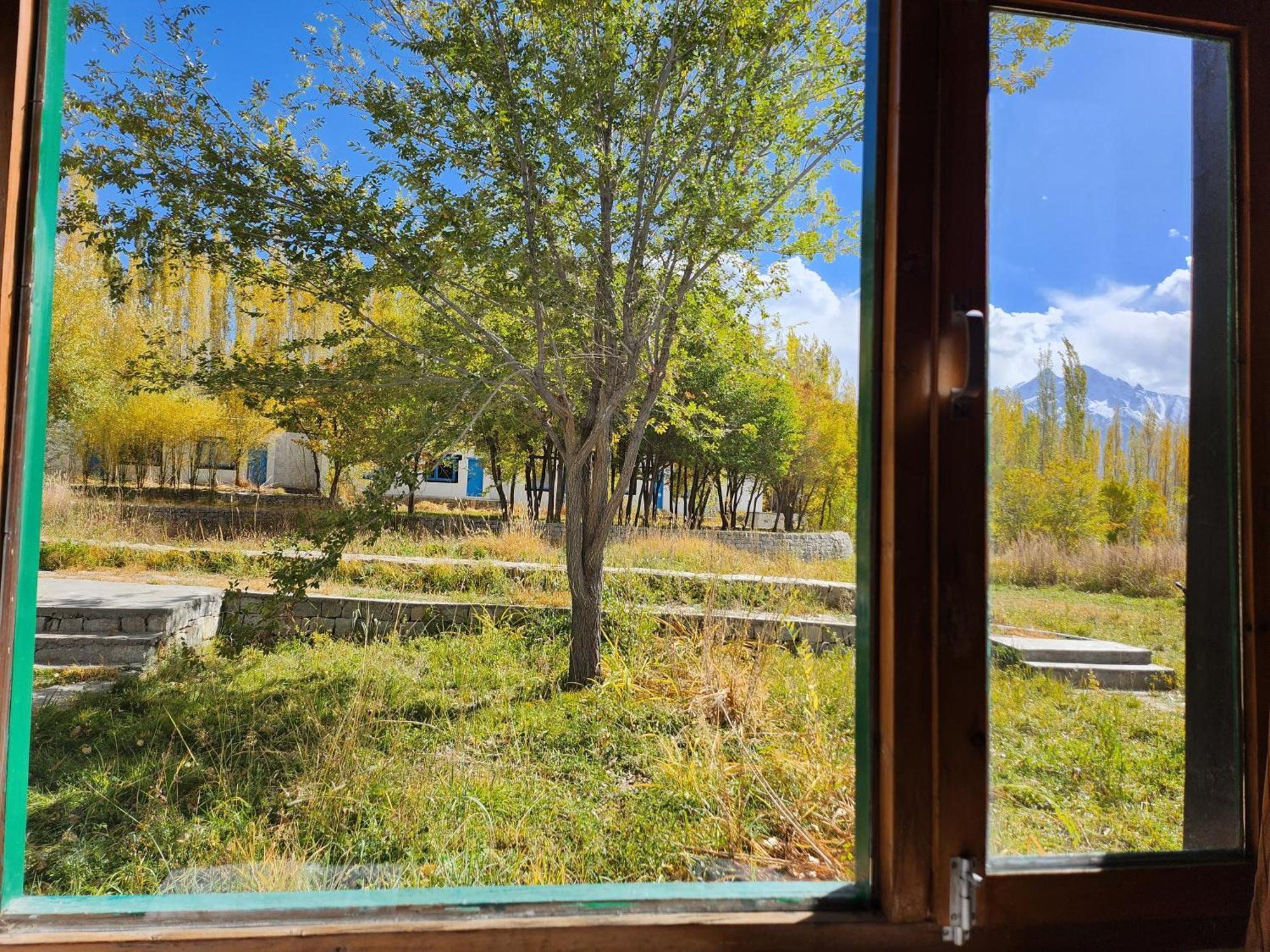 Lharimo Hotel Leh - Ladakh Luaran gambar